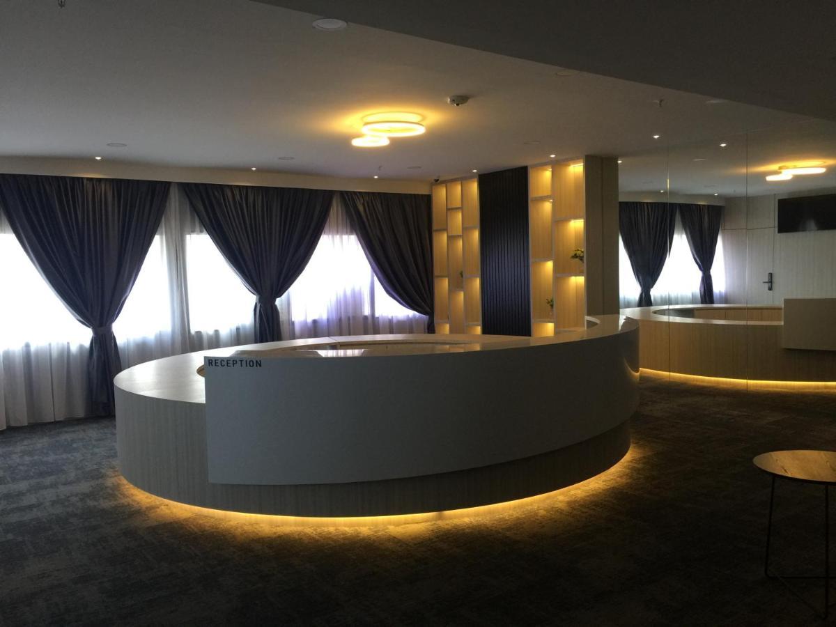 Folkmeldrum Hotel Johor Bahru Dış mekan fotoğraf