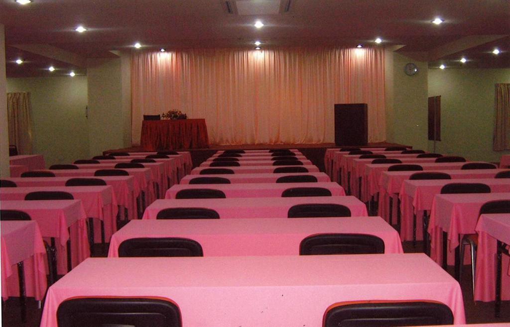 Folkmeldrum Hotel Johor Bahru Dış mekan fotoğraf